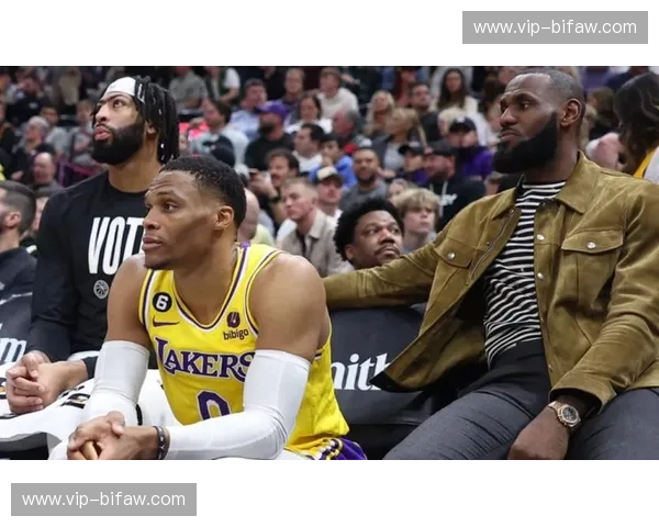 洛城德比的巅峰窒息感：为什么这场湖人vs快船全场录像值得你复盘十遍？